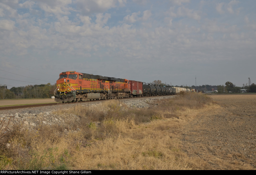 BNSF 7696